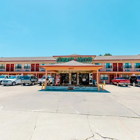 Summer Breeze Motel